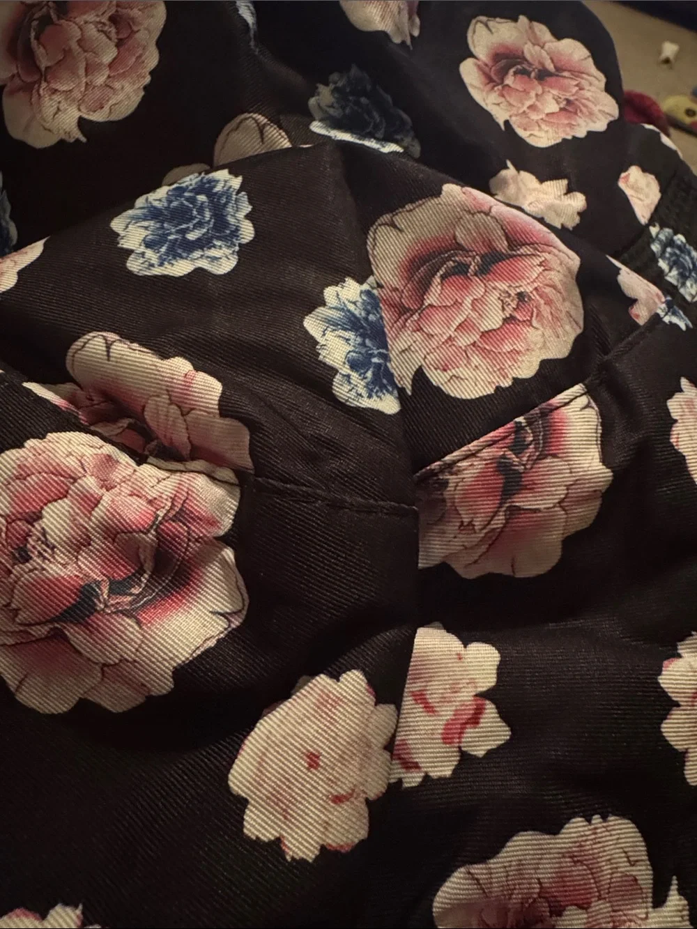 NWT Floral Bucket Hat with Pink & Cream Blooms, Summer Hats, IS